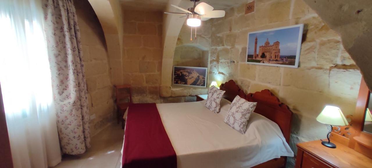 Ta Ildis Farmhouse Nadur Esterno foto